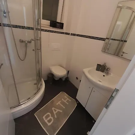 Hana Appartement Pakoštane