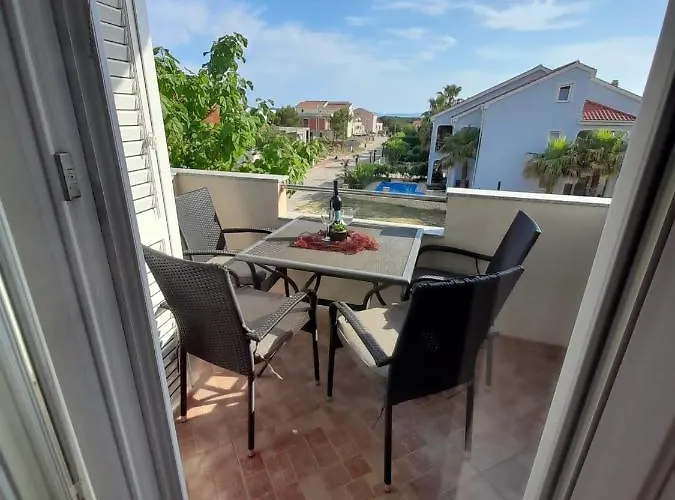 Hana Апартаменты *