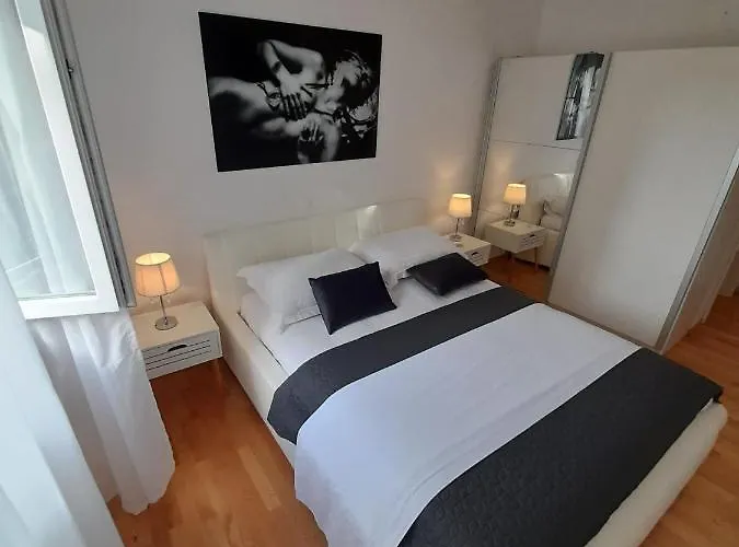 Апартаменты Hana Пакоштане